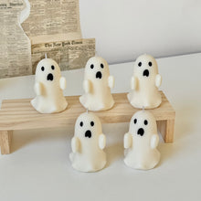 Load image into Gallery viewer, Screaming Ghosty