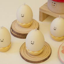 Load image into Gallery viewer, Smiley Egg