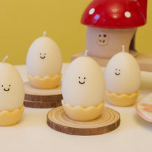 Load image into Gallery viewer, Smiley Egg