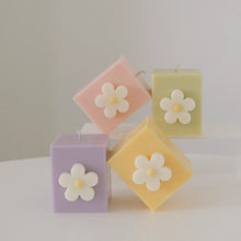 Load image into Gallery viewer, Unique pastel candles