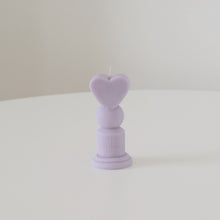 Load image into Gallery viewer, Lilac heart shaped candle