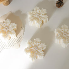 Load image into Gallery viewer, snowflake candles