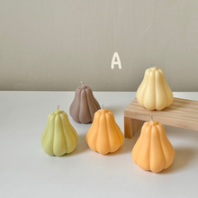 Load image into Gallery viewer, Pumpkin
