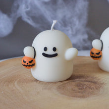 Load image into Gallery viewer, Trick or Treat Ghosty
