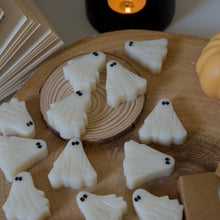 Load image into Gallery viewer, Ghosty Wax Melts
