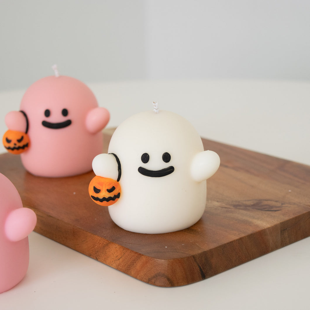 cute adorable ghosties 