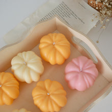 Load image into Gallery viewer, a tray of pumpkin candle decor
