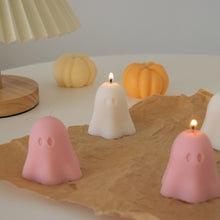 Load image into Gallery viewer, halloween ghosties decor
